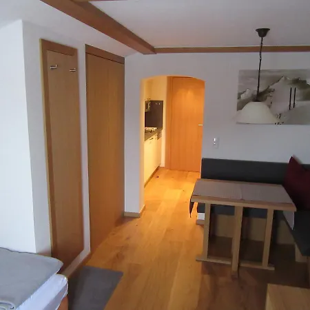 招待所 Haus Waldesruh 3*